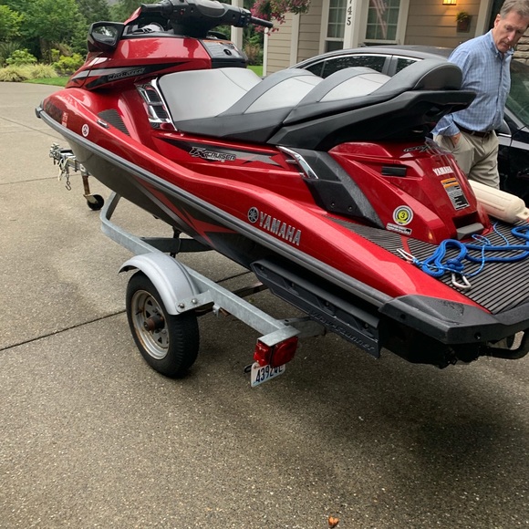 Yamaha Waverunner FX cruiser